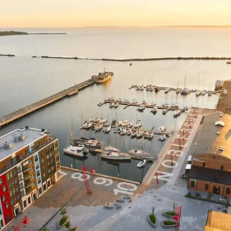 Noblessner Seaview Penthouse * Tallin
